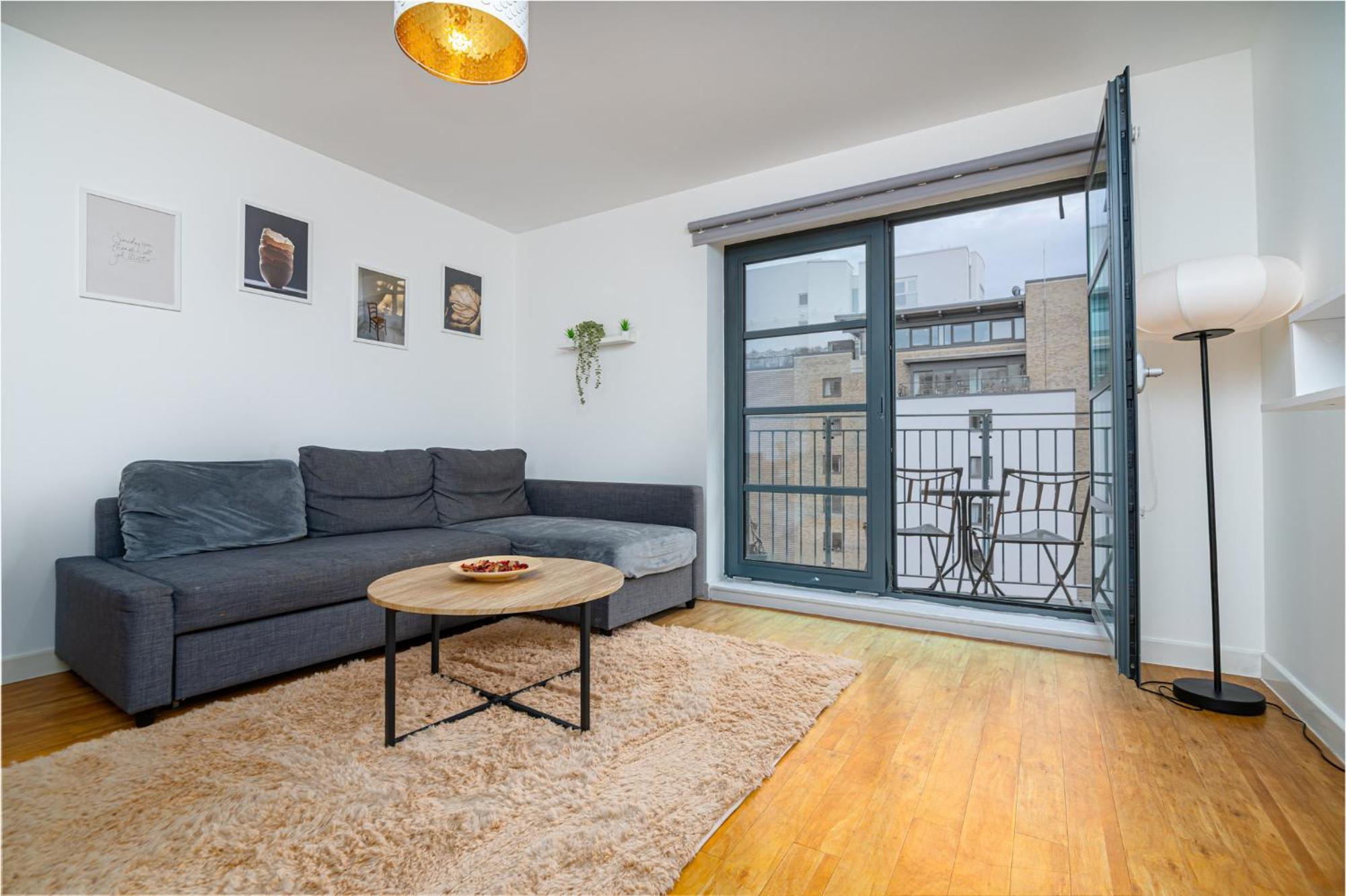 Zenith Hub Apartment Londra Exterior foto