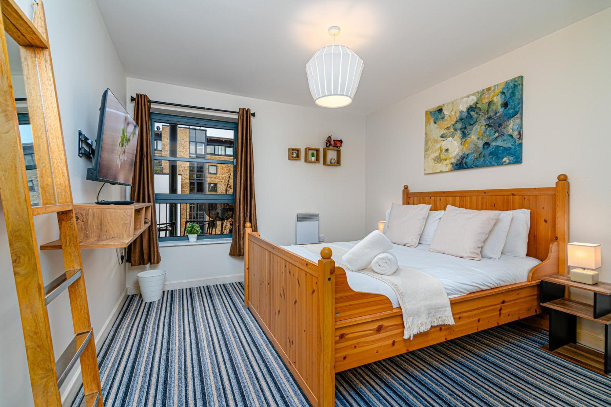 Zenith Hub Apartment Londra Exterior foto