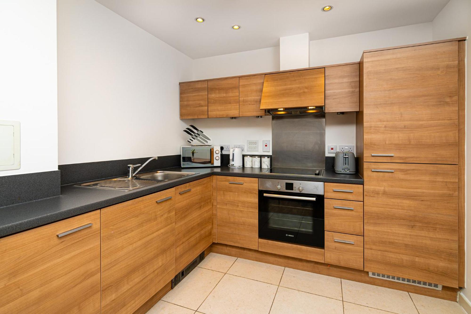 Zenith Hub Apartment Londra Exterior foto
