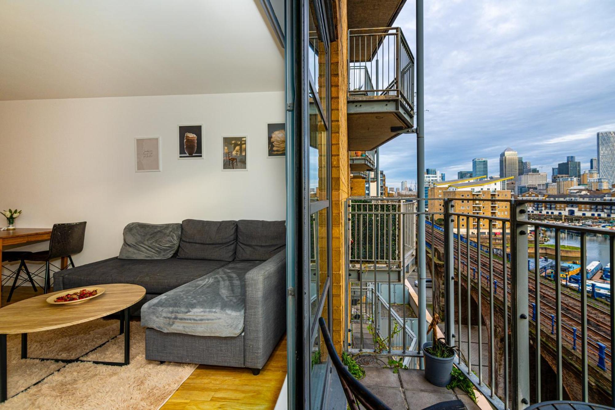 Zenith Hub Apartment Londra Exterior foto