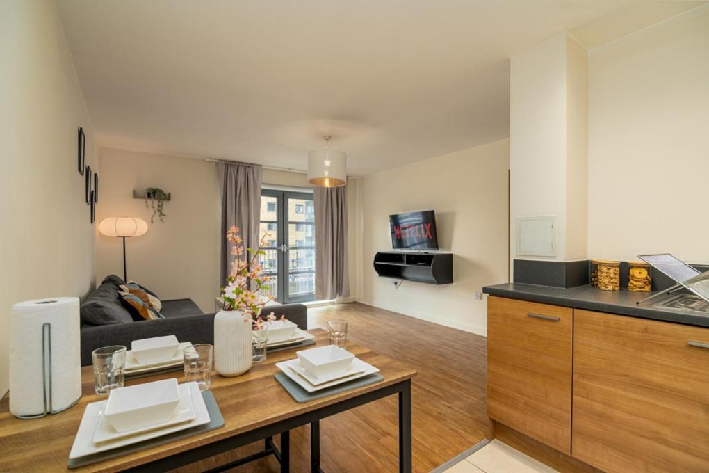 Zenith Hub Apartment Londra Exterior foto